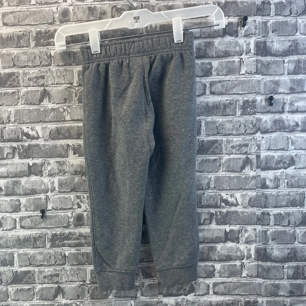 Nike Kids Charcoal Gray Sweatpants‎